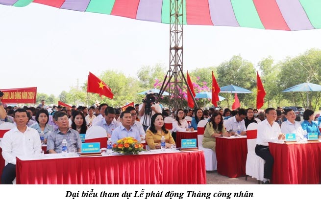 Đại biểu tham dự Lễ phát động Tháng ông nhân