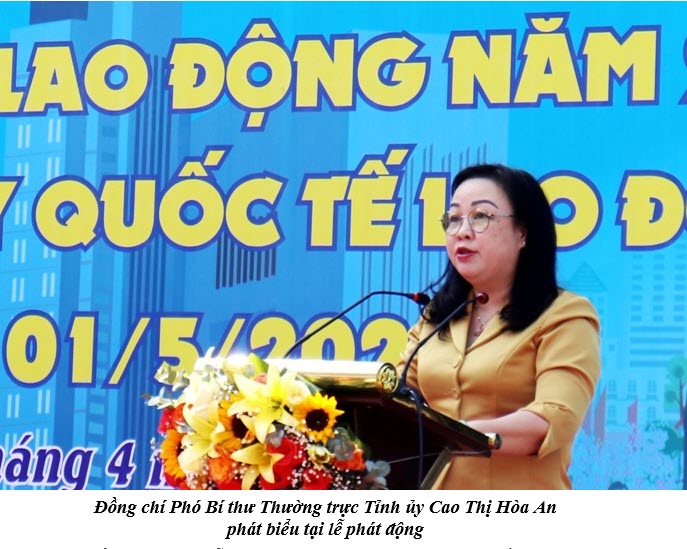 Đồng chí Phó Bí thư Thường trực Tỉnh ủy Cao Thị Hòa An  phát biểu tại lễ phát động